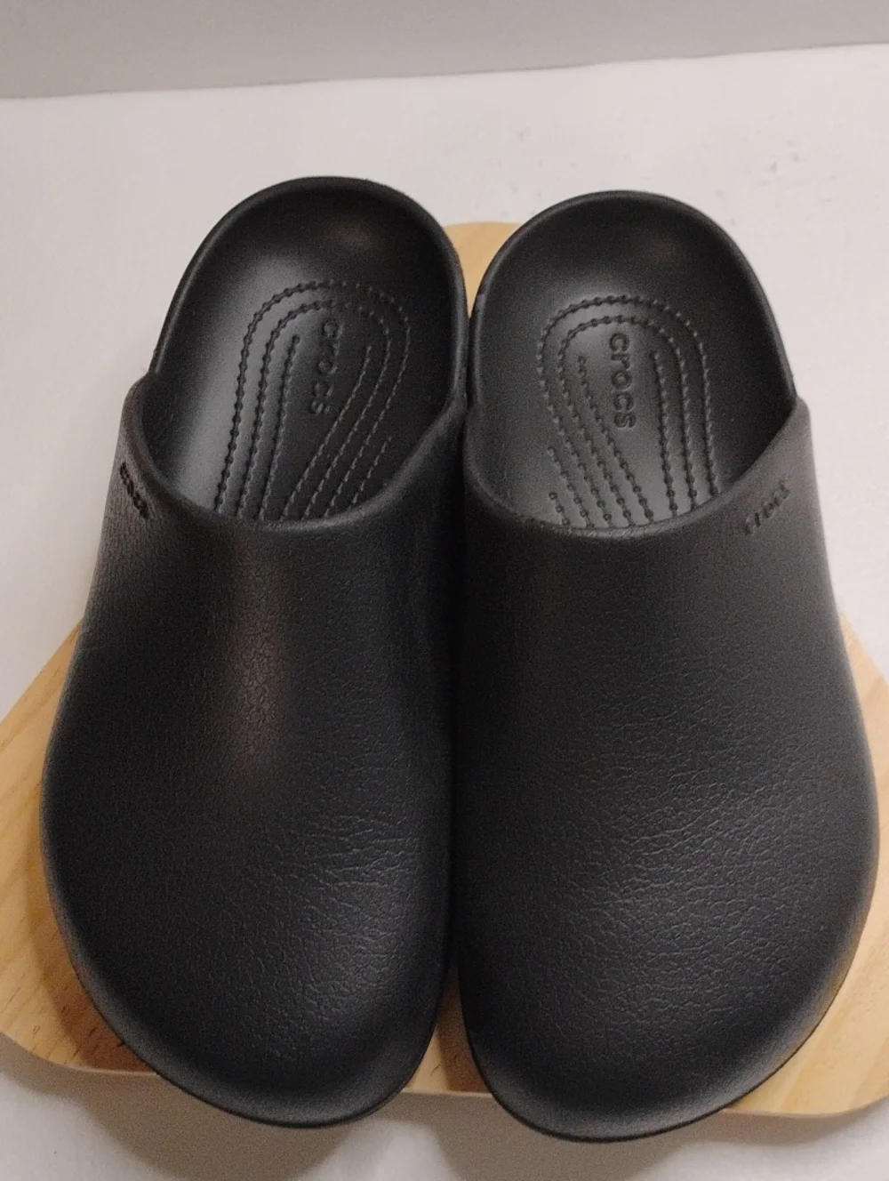 CROCS Men's Black Slip-On Clog Mule